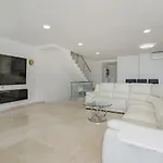 Villa Townhouse Park Paraiso *