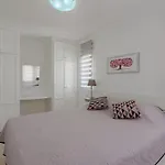 Townhouse Park Paraiso