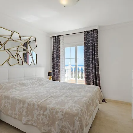 Townhouse Park Paraiso Willa *